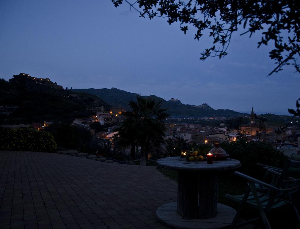 Casa Vacanza Cicirello จีอาร์ดีนี นักซอส ห้อง รูปภาพ